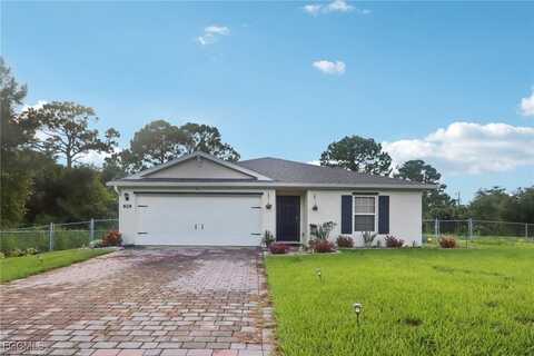 658 Lomond Street, Lehigh Acres, FL 33972