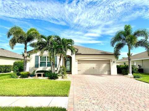 3193 Amadora Circle, Cape Coral, FL 33909