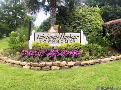 127 La Hwy 22, Madisonville, LA 70447
