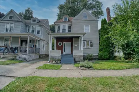 910 WALNUT Street, Erie, PA 16502