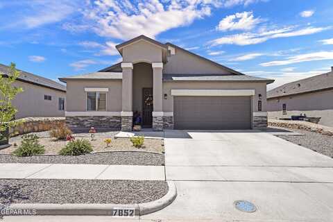 7852 ENCHANTED PARK Drive, El Paso, TX 79911