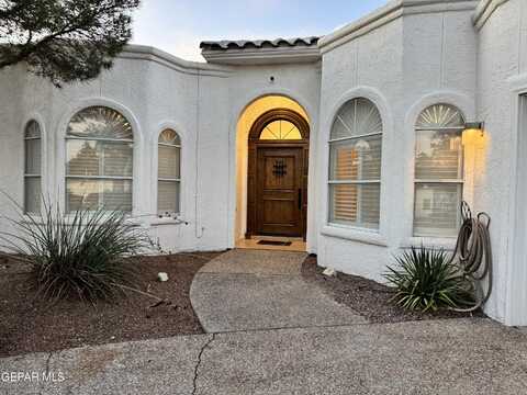 605 BLUFF CANYON Circle, El Paso, TX 79912