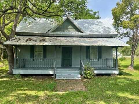 1040 Seaboard Ave, Townsend, GA 31331