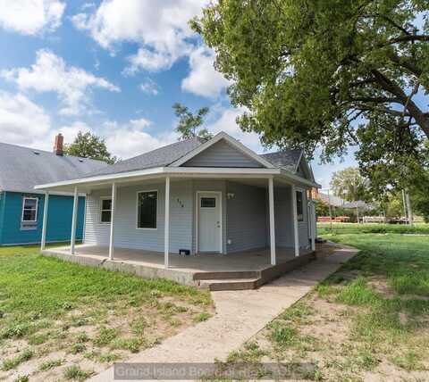 116 W 6th Street, Grand Island, NE 68801