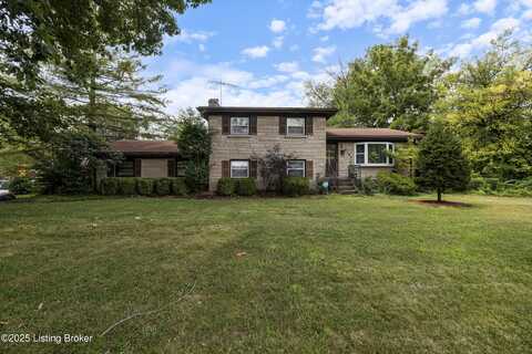 6104 Shadow Run Rd, Louisville, KY 40219