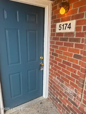 5174 Keegan Way, Louisville, KY 40291