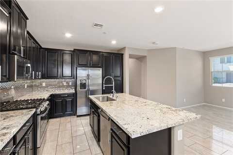 4 Lomita Heights Drive, Las Vegas, NV 89138