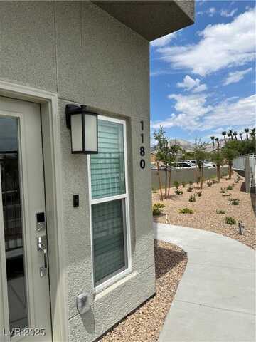1180 Blossom Point Street, Las Vegas, NV 89135