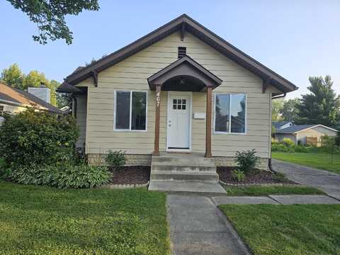 467 Grove Avenue, Valparaiso, IN 46385