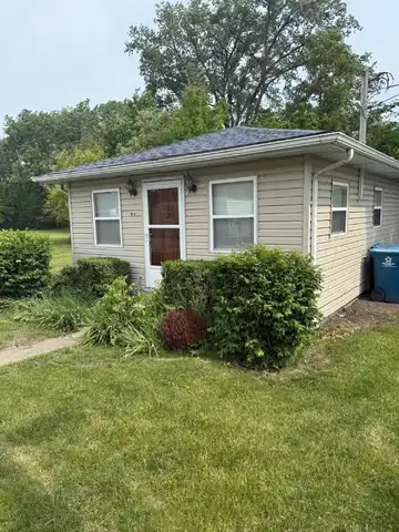 7616 Lake Shore Drive, Cedar Lake, IN 46303