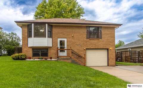 6155 NW 12th Street, Lincoln, NE 68521