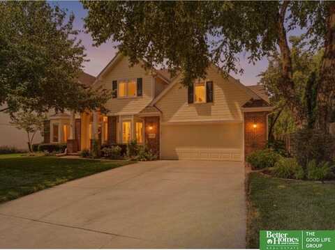4232 S 176 Street, Omaha, NE 68135
