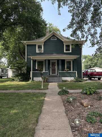 709 N Street, Aurora, NE 68818