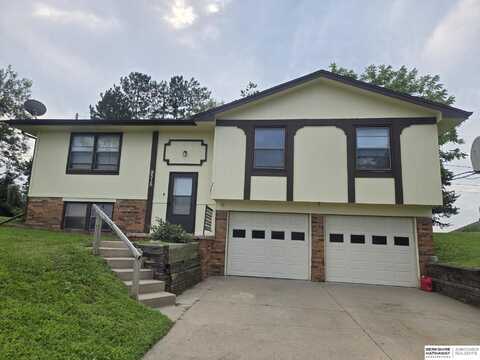 9315 CLUBHOUSE Circle, Plattsmouth, NE 68048