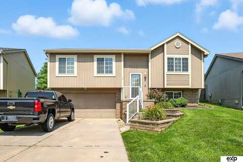 17228 Taylor Street, Omaha, NE 68116