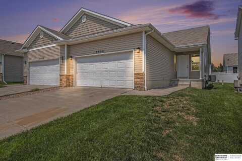 8904 Blacksmith Court, Lincoln, NE 68507