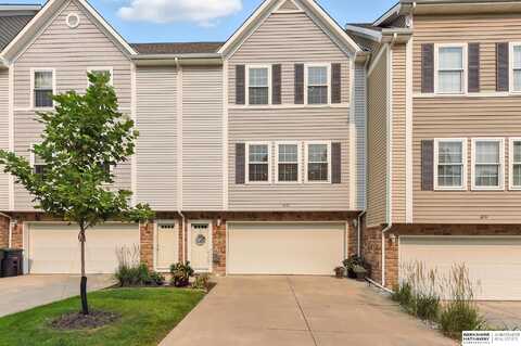 6033 N 167 Court, Omaha, NE 68116