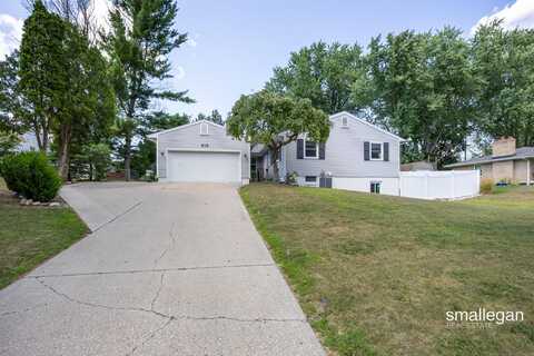 510 W High Street, Greenville, MI 48838