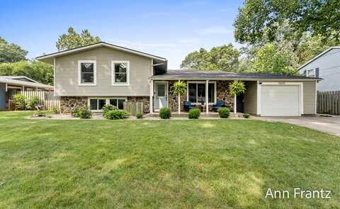 15075 155th Avenue, Grand Haven, MI 49417