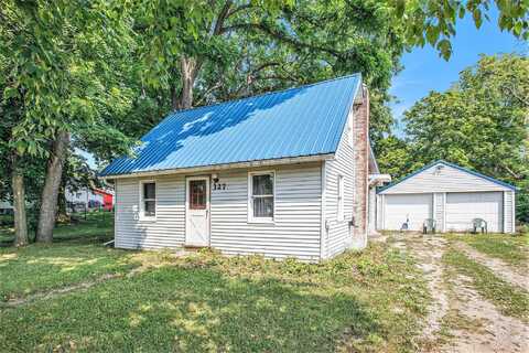 327 E Main Street, Vermontville, MI 49096