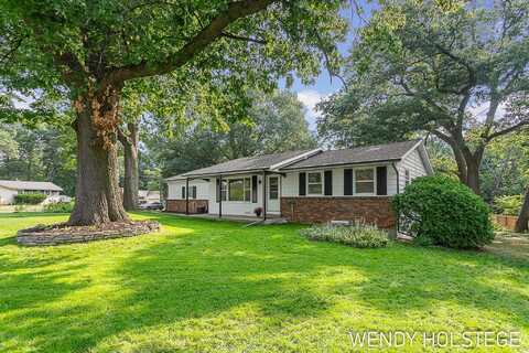 110 Ann Street, Holland, MI 49424