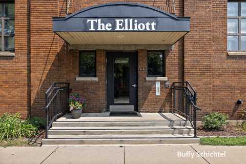 633 Elliott Avenue, Grand Haven, MI 49417