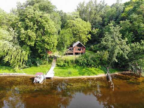 998 W Thompson Street, Newaygo, MI 49337