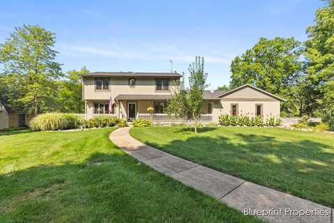 10555 Riverdale Road, Middleville, MI 49333