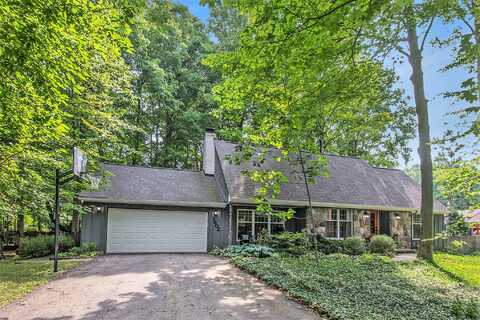 1802 Tupelo Trail, Holt, MI 48842