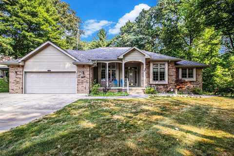 15172 Oakwood Drive, Big Rapids, MI 49307