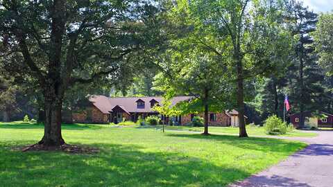 5727 W Q Avenue, Kalamazoo, MI 49009