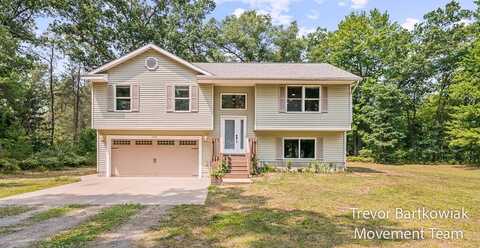 1428 E White Lake Drive, Twin Lake, MI 49457
