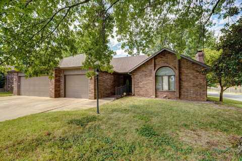 1107 W Tracy Street, Springfield, MO 65807