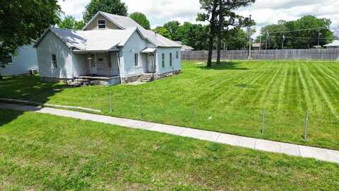 1121 E Thoman Street, Springfield, MO 65803