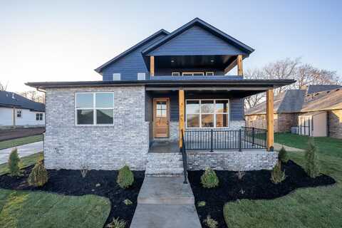 1145 S Henry Avenue, Republic, MO 65738