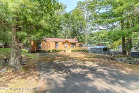 510 Covered Bridge Drive, Lakeville, PA 18438