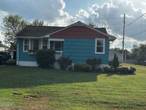 2423 NW Chillicothe Street, Knoxville, TN 37921