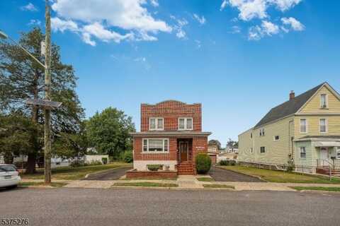 170 Pake St, Nutley, NJ 07110