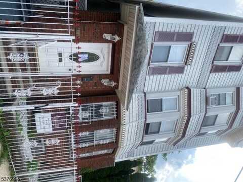 429 18Th Ave, Newark, NJ 07108