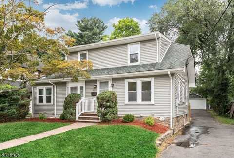 35 Third Ave, Little Falls, NJ 07424