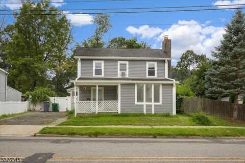 92 Trinity St, Newton, NJ 07860