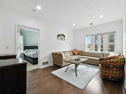 5808 WASHINGTON ST, West New York, NJ 07093