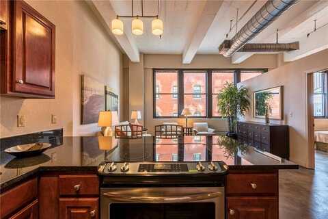 1535 Walnut Street, Kansas City, MO 64108