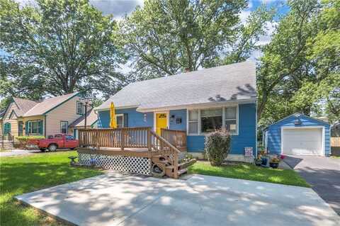 6804 LANE Avenue, Raytown, MO 64133