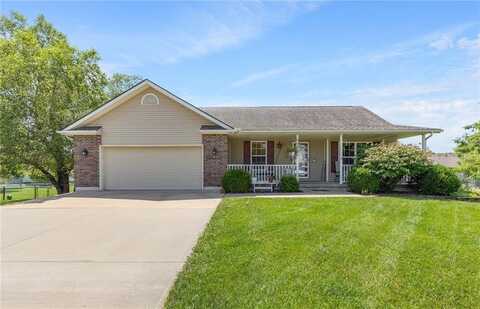 602 Varner Circle, Odessa, MO 64076