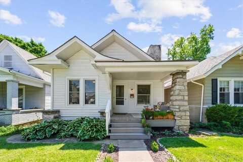 825 W 40th Street, Kansas City, MO 64111