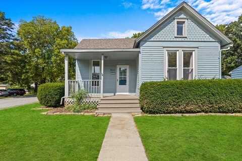 9420 Haskins Street, Lenexa, KS 66215