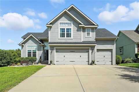 2416 SW Cabin Camp Lane, Lees Summit, MO 64082