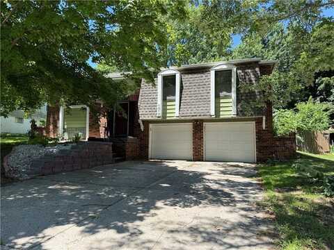 1313 NW Covington Drive, Blue Springs, MO 64015