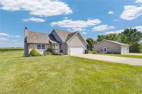 105 NE 132p Lane, Leeton, MO 64761